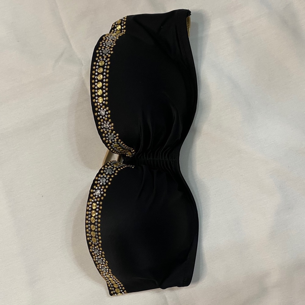 Victoria’s Secret Gold and Black Swimsuit Top